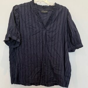 Lane Bryant Navy Blue Dobby Clip Dot Ruffle V-Neck Shirt Short Sleeve Sz 20 AZ